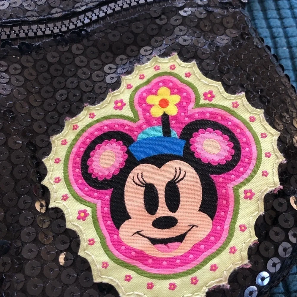 Disney Parks Sequin Crossbody Minnie Mickey Handbag Black Zip Pockets 9X6.5